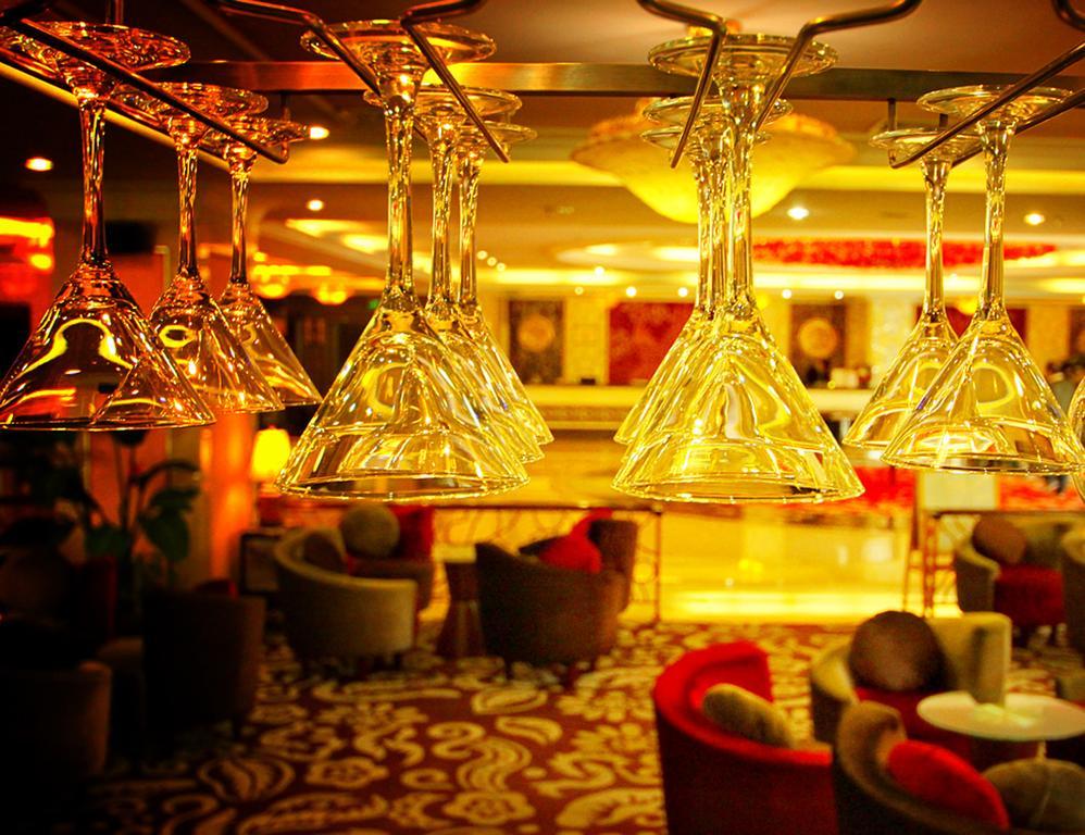 Yun's Paradise Yu Garden Hotel