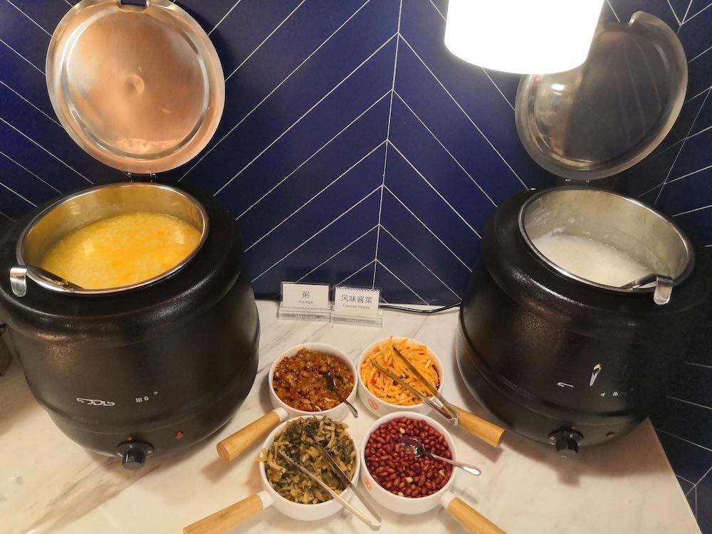 Yun's Paradise Yu Garden Hotel