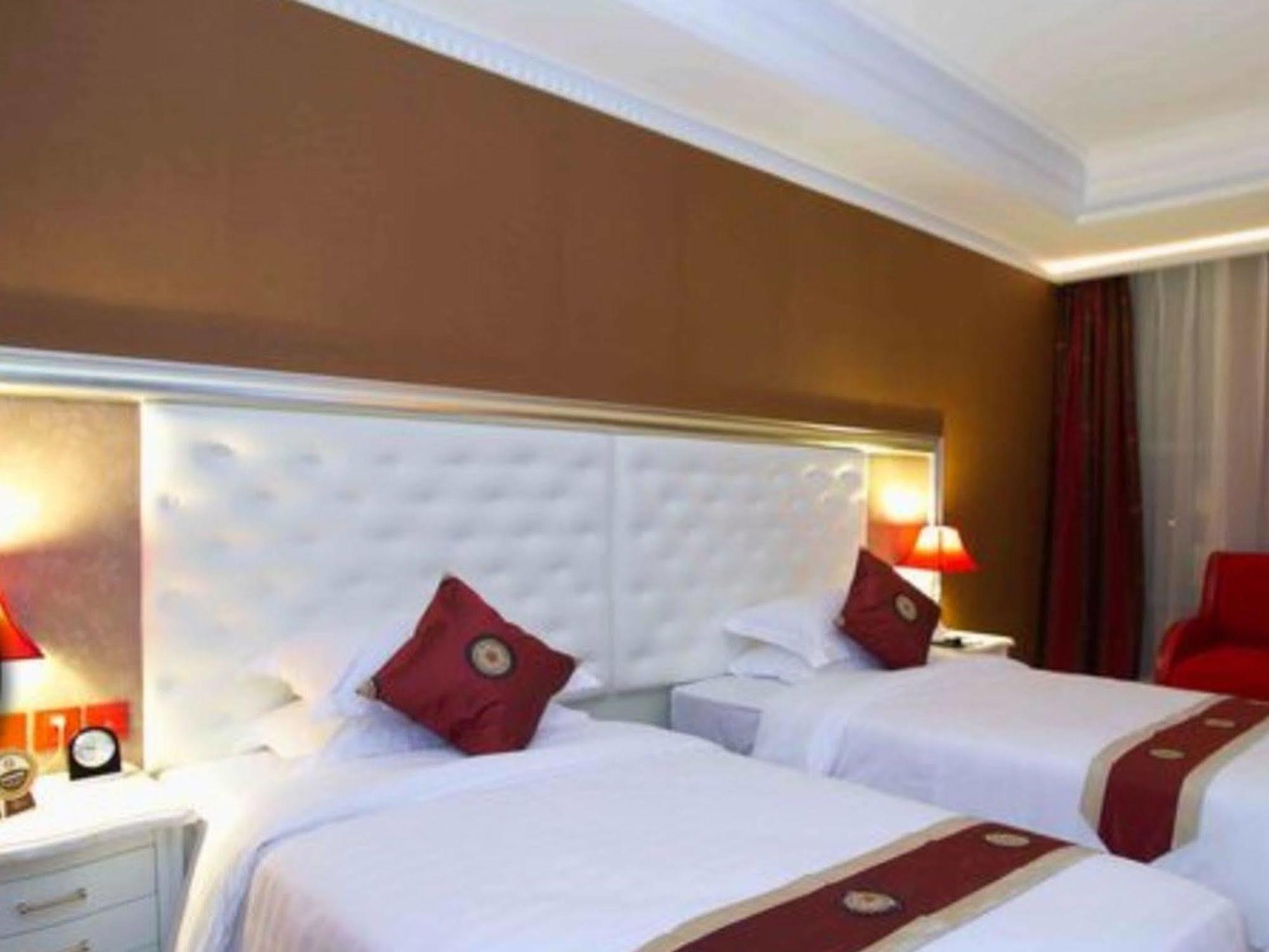 Hotel Yun's Paradise Yu Garden 4*